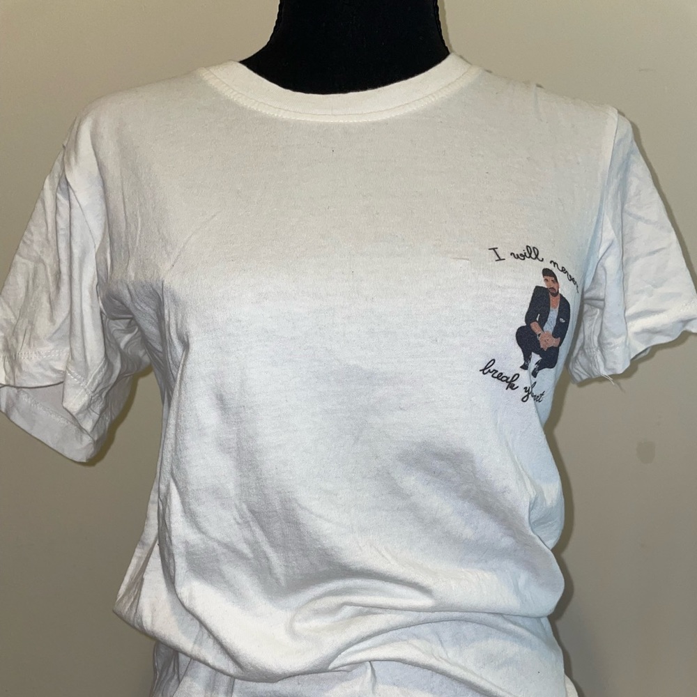 Bundle: Drake Shirts - Picture 6 of 10